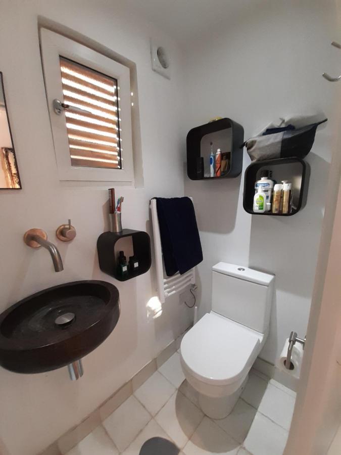 Independent Garden Study Apartment London